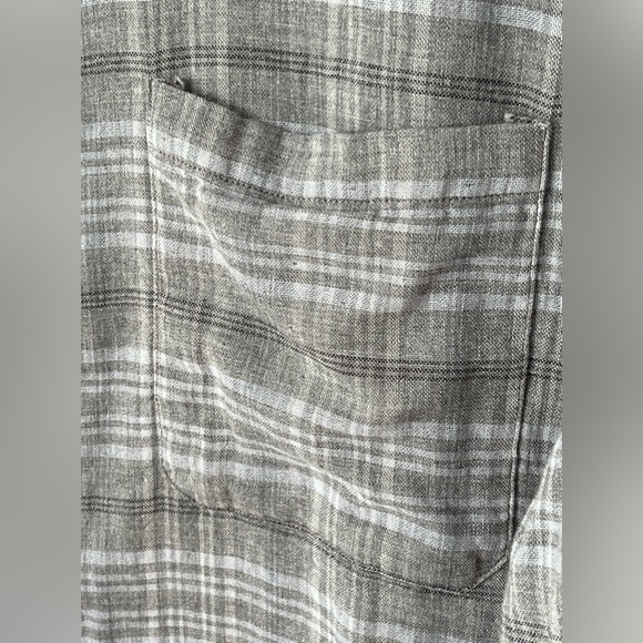 Men’s John Varvatos ⭐️ U.S.A. Reversible Long Sleeve Sport Shirts - Picture 4 of 16